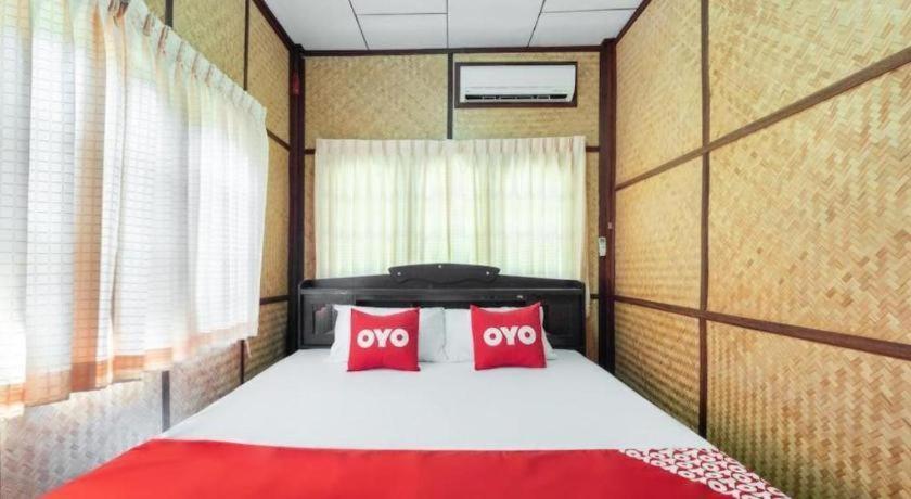 Oyo 1143 Phet Luran Thai Resort Kohchang Ко Чанг Екстериор снимка