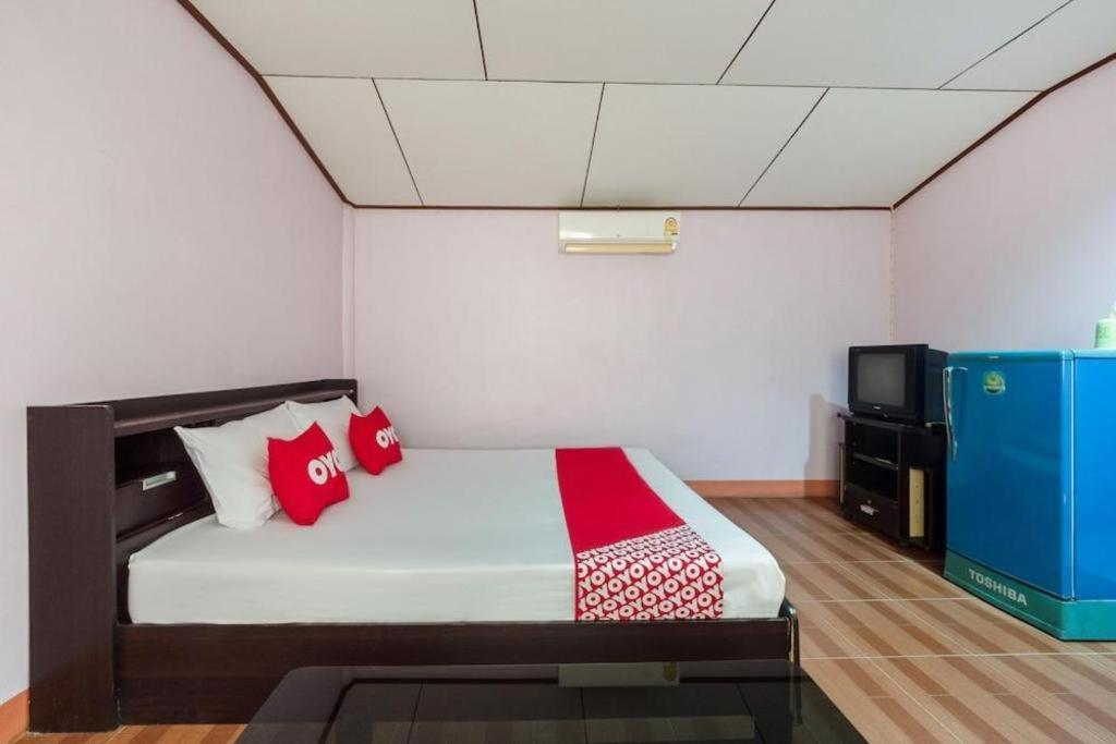 Oyo 1143 Phet Luran Thai Resort Kohchang Ко Чанг Екстериор снимка