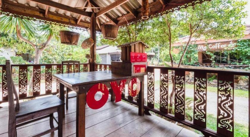 Oyo 1143 Phet Luran Thai Resort Kohchang Ко Чанг Екстериор снимка